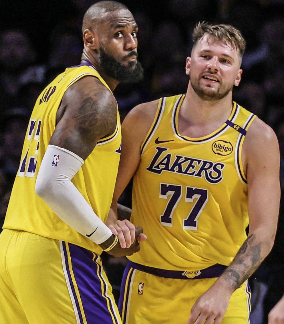 关于东契奇巅峰对决,费德勒与90激战日本队分钟,赛况扑朔迷离胜负难料!的信息开云官方平台